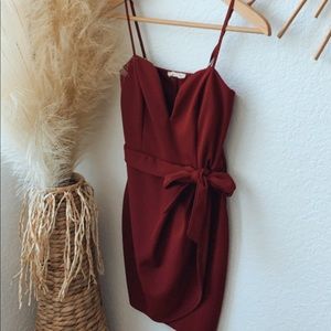 MAROON sweetheart midi dress with bow